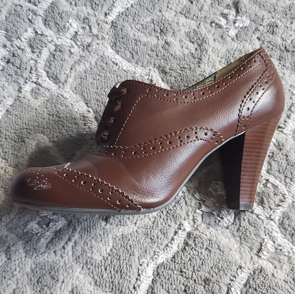 Lace-up booties